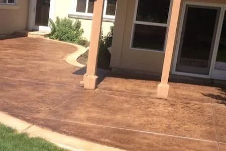 Outdoor flooring